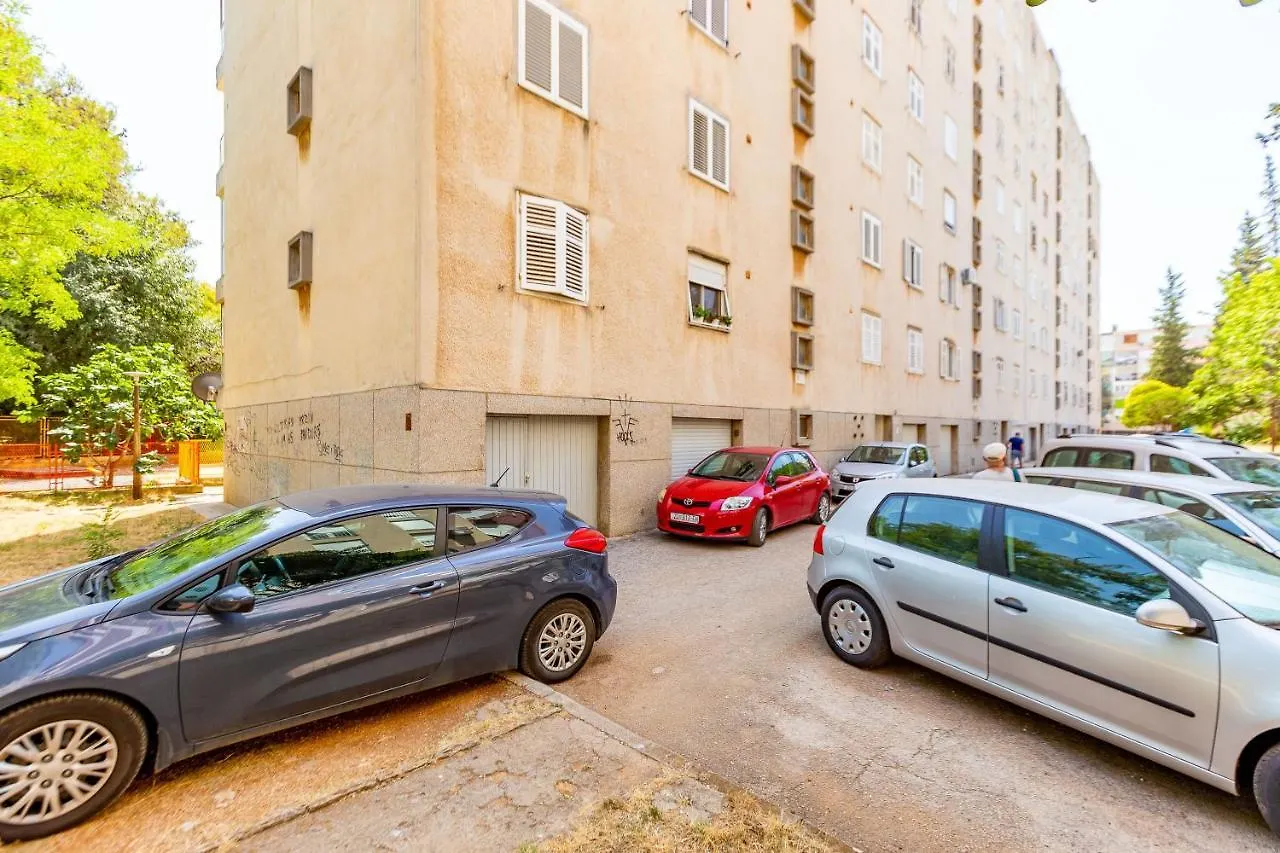 Boki 4 Apartment Zadar 0*,  Croatia